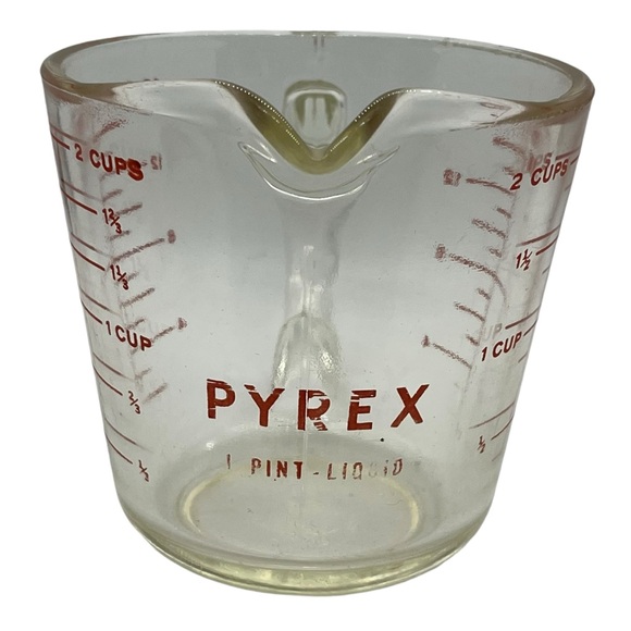 Vintage Pyrex 1 Pint Measuring Cup Glass D-Handle (2 Cups/16oz) - Picture 1 of 6